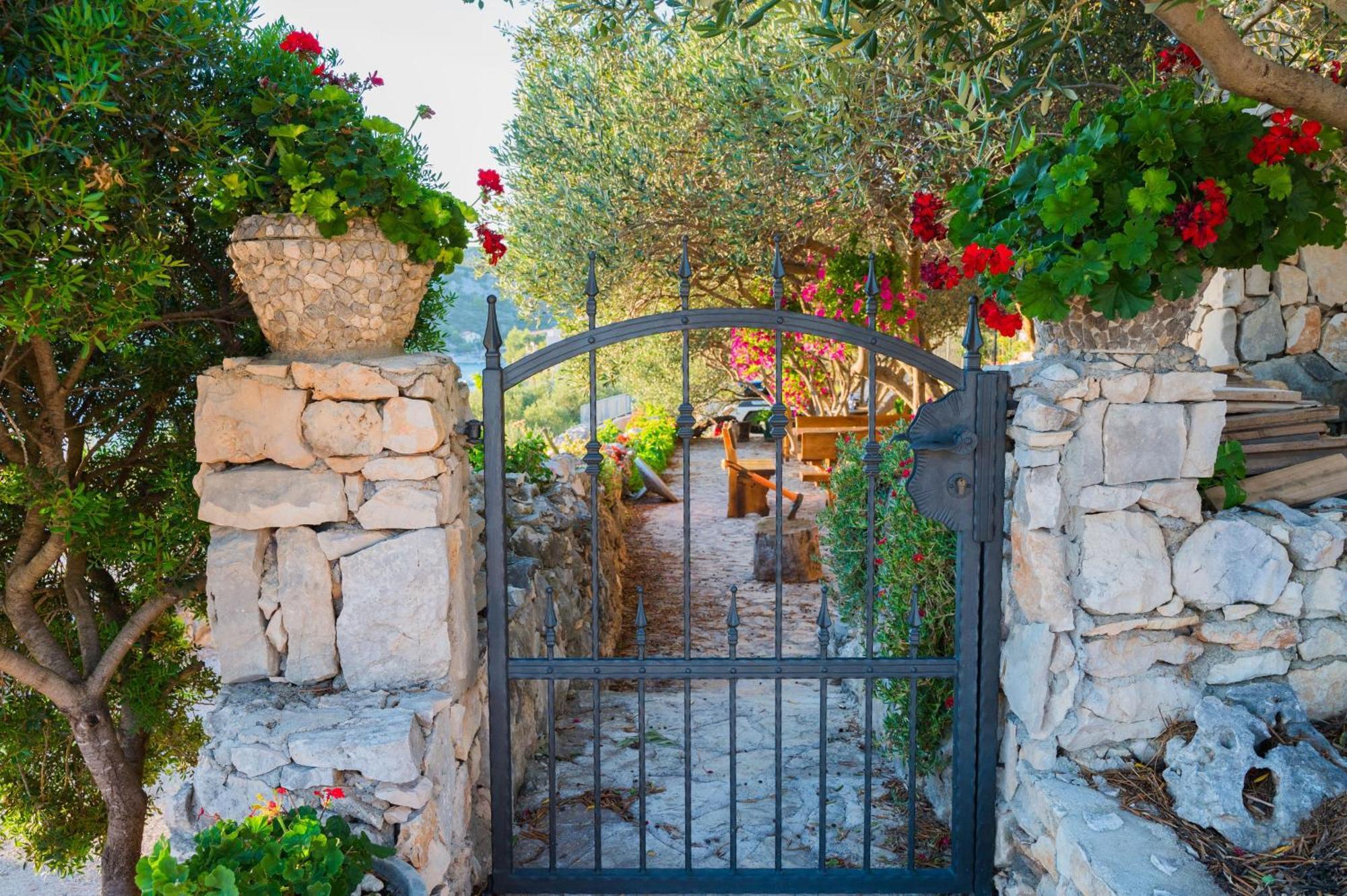 Apartmani Babic Sevid Εξωτερικό φωτογραφία