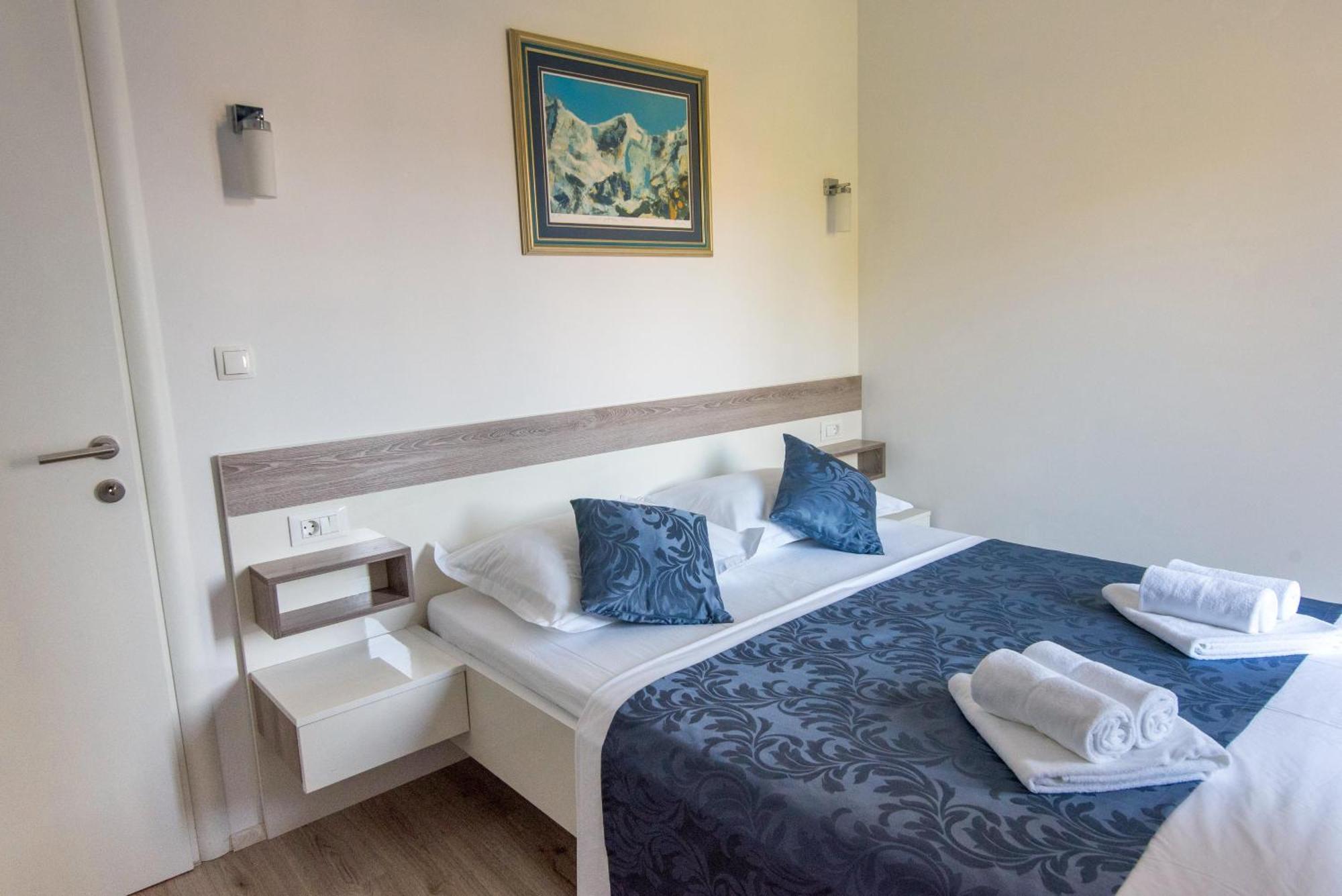 Apartmani Babic Sevid Εξωτερικό φωτογραφία
