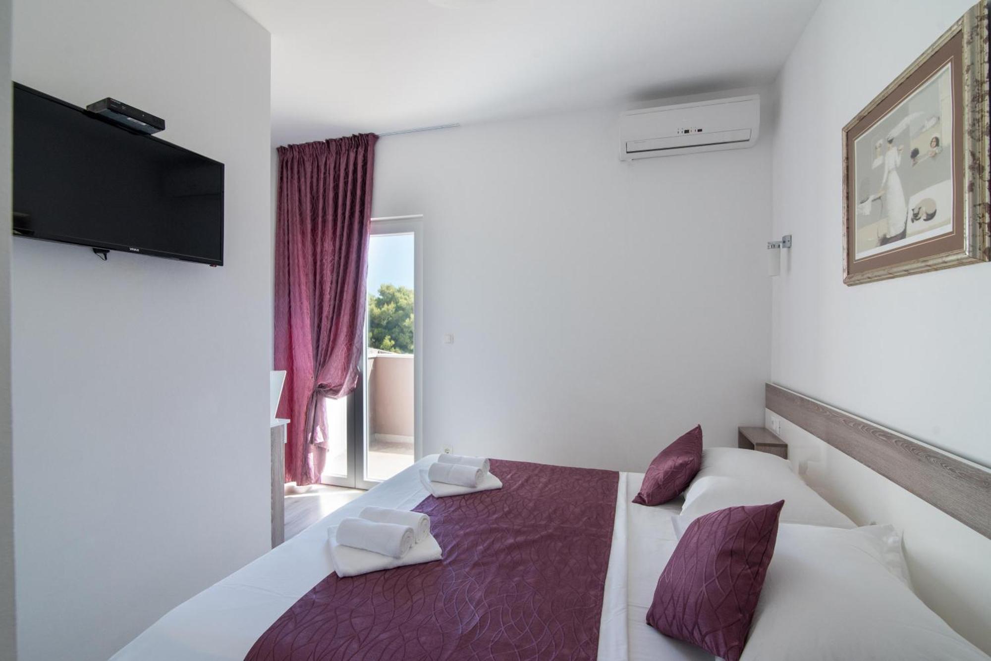 Apartmani Babic Sevid Εξωτερικό φωτογραφία